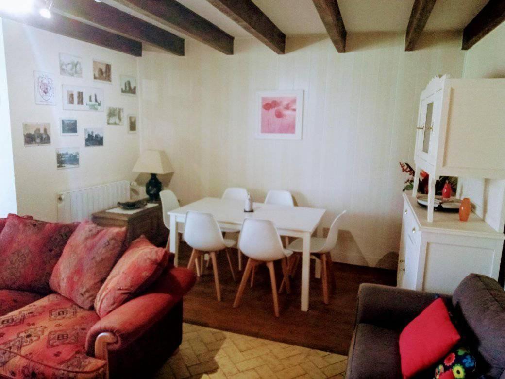 Cottage By The Chateau With Pool In National Parc Les Salles-Lavauguyon Exteriér fotografie